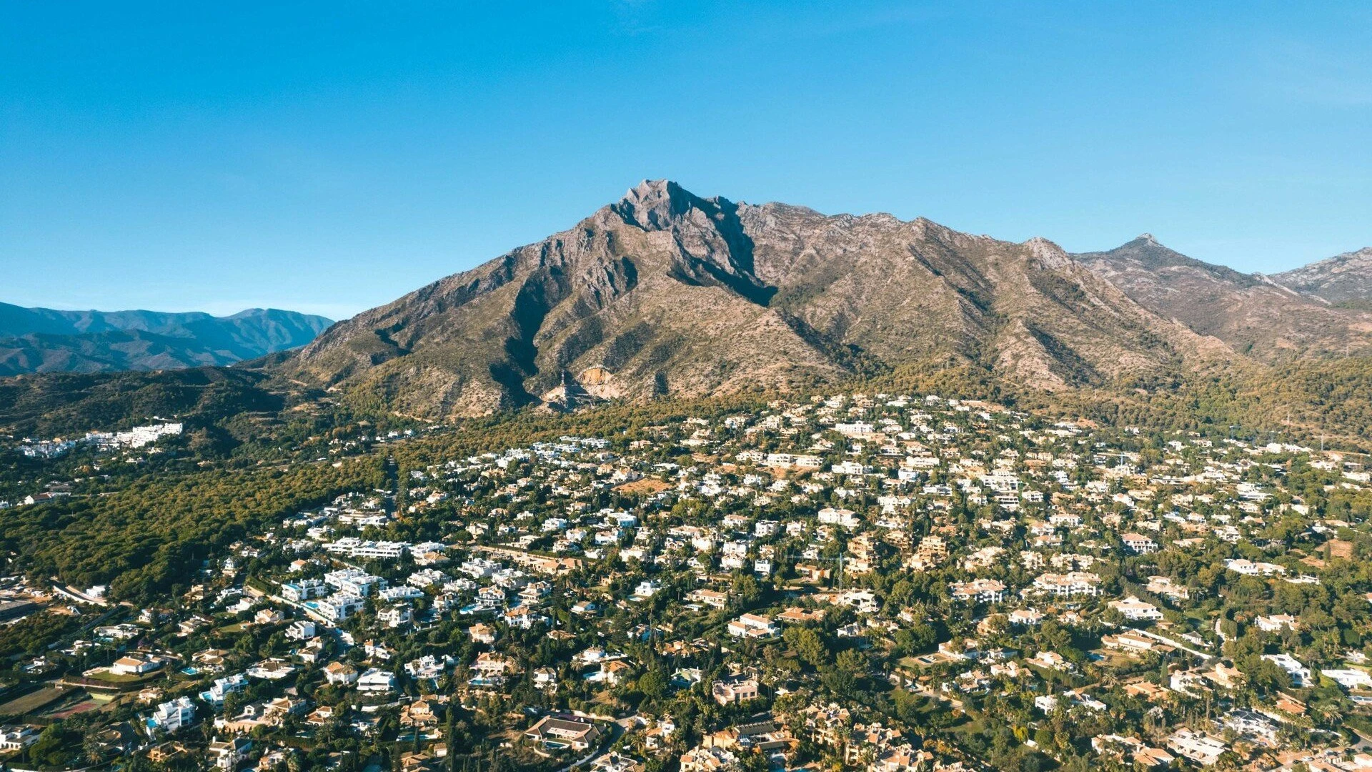 Live the luxury dream in Marbella