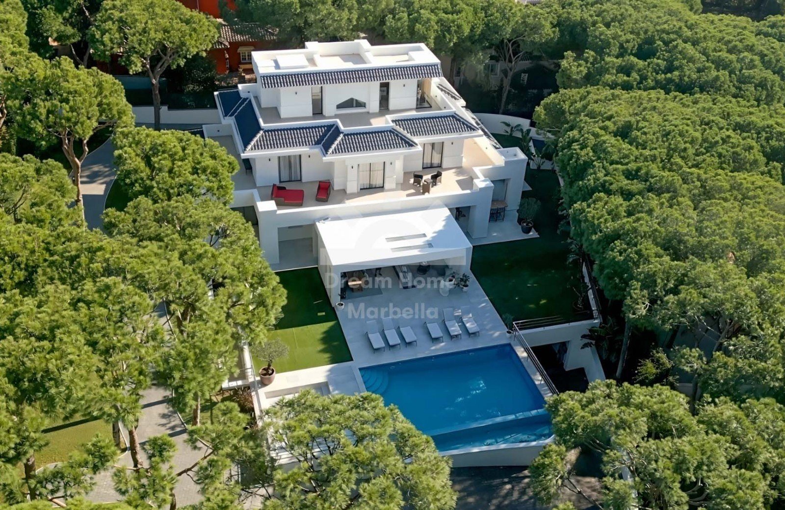 Las Chapas, Marbella