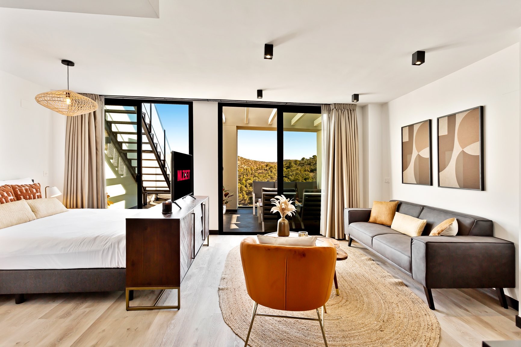 Living room 2